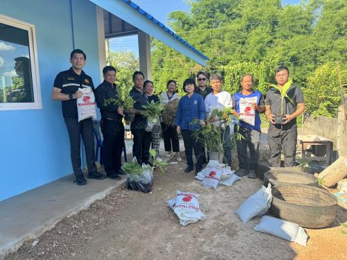 พช.ปากพลี ร่วมกิจกรรมปลูกผักสวนครัว ณ บ้าน GLO